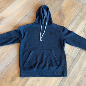 Excellent condition Men’s small Volcom Hoodie. Charcoal color